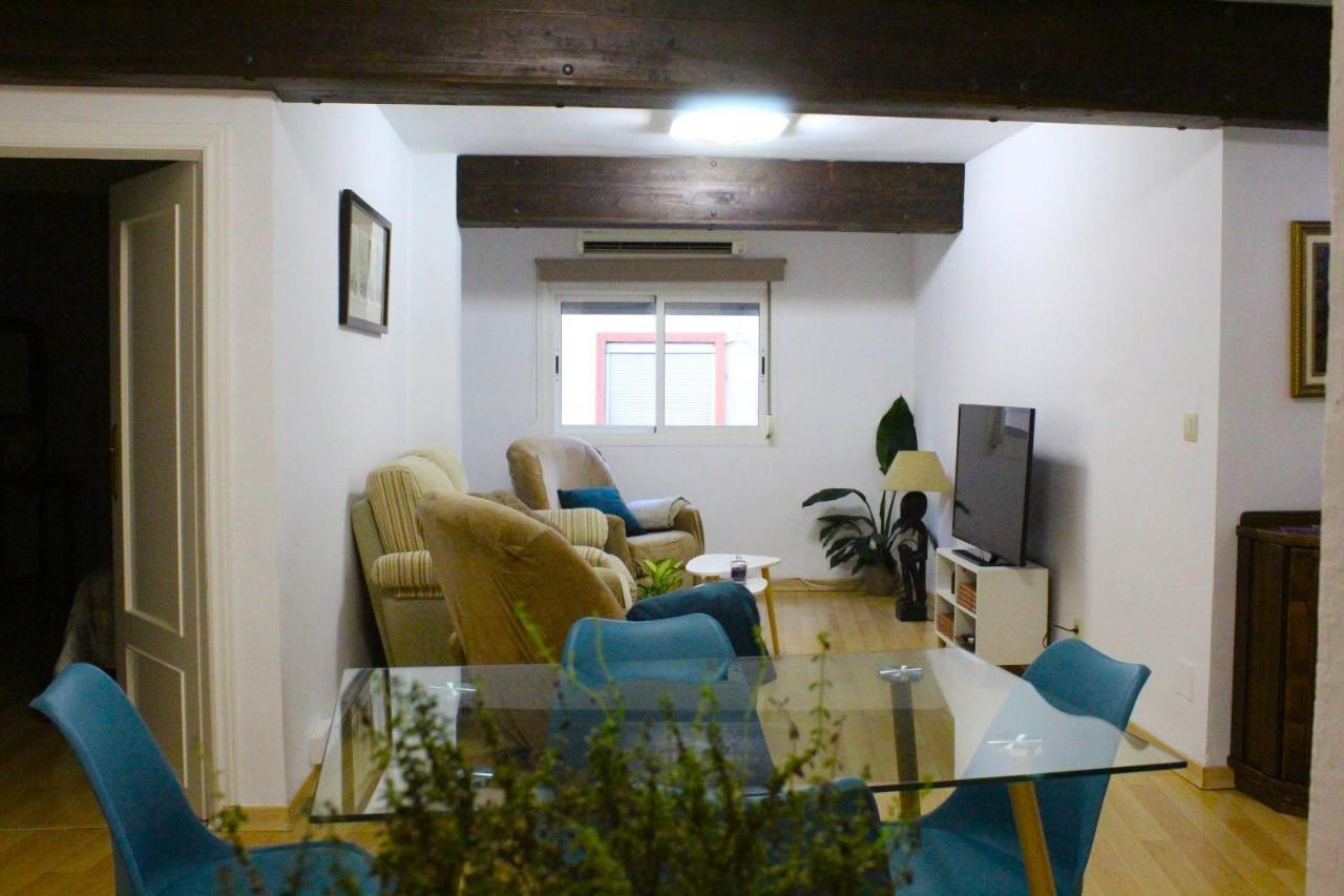 Al Pie Del Camarin Con Parking Gratis Appartement Jaén Buitenkant foto